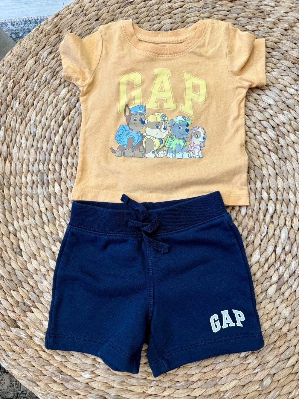 Gap Baby Boys Lot Sz 12-18 Months Marvel and Paw Patrol